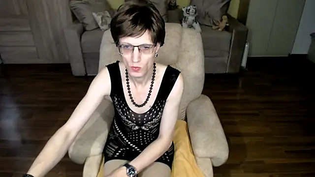 clementine online show from April 11, 2026, 7:56 am