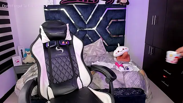 Student of Bdsm online show from February 18, 2025, 7:09 pm