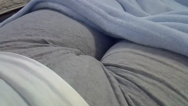 perescam online show from March 5, 2026, 12:45 pm