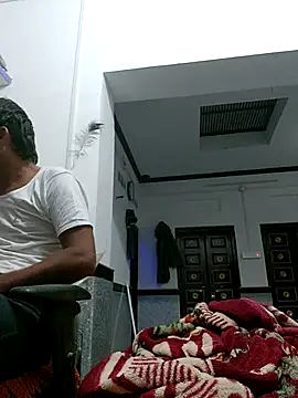 HotBoyOm online show from November 22, 2025, 6:29 pm