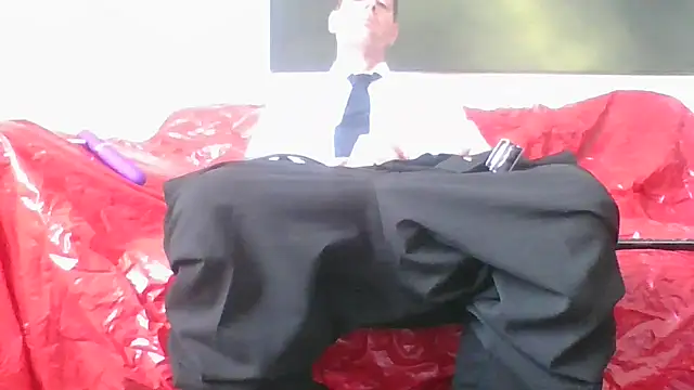fetishkraut online show from May 14, 2026, 4:36 pm
