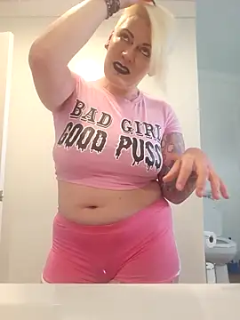 PinkTheHawk online show from March 1, 2026, 4:47 am