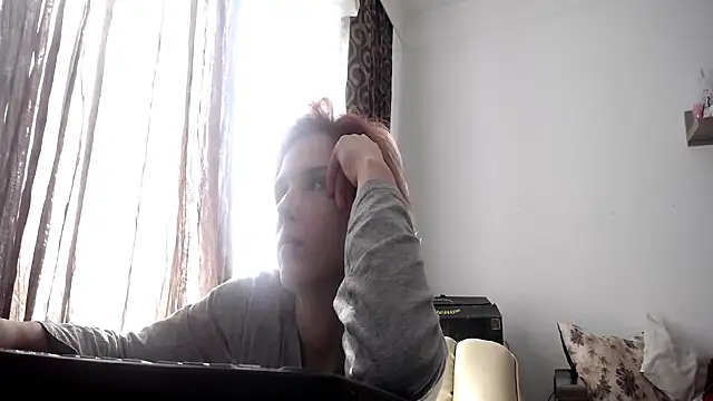 SexxyLety online show from March 6, 2026, 10:34 am