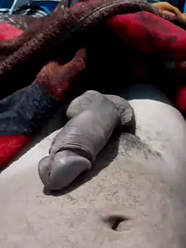 geroom online show from September 14, 2025, 2:33 am