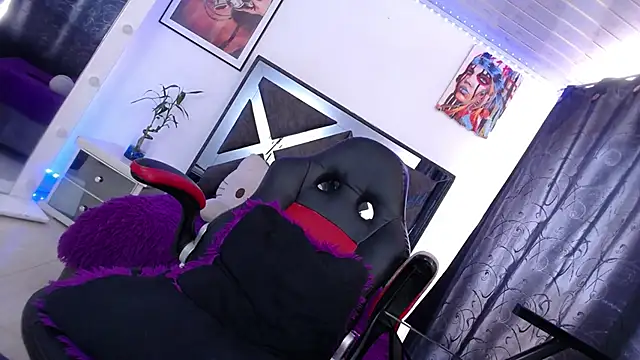 Salo hot04 online show from April 2, 2026, 2:04 pm