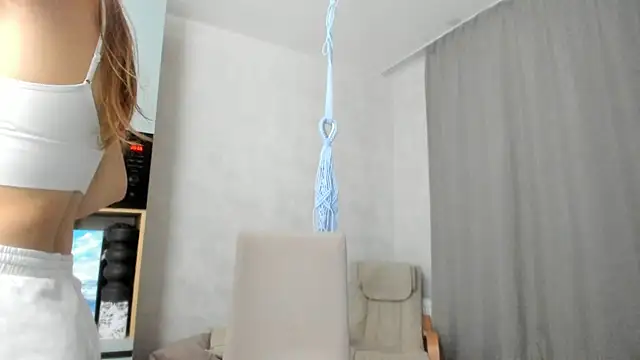 why again me online show from October 6, 2025, 5:54 pm