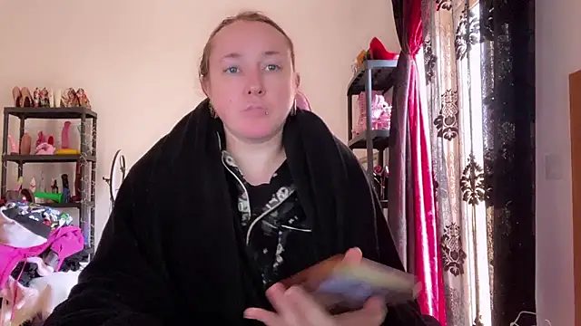 kisicaxx online show from January 11, 2026, 11:48 am