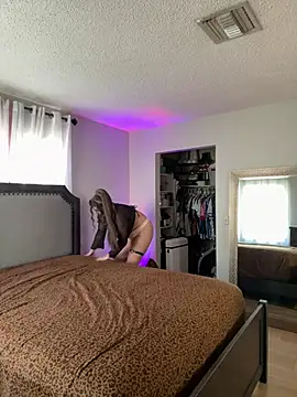 lovely beast online show from February 12, 2025, 6:19 pm