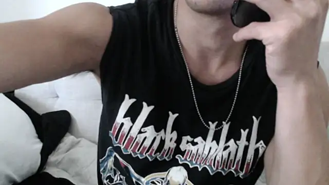 Snapshot of SebastianReiss chatting on February 26, 2025, 6:15 am SebastianReiss online show from February 26, 2025, 6:15 am