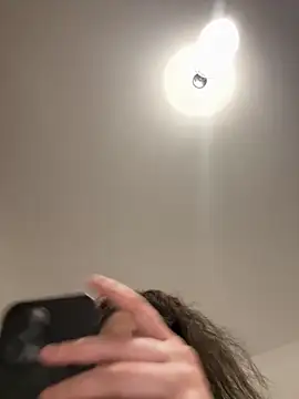 IrisBlues online show from November 6, 2025, 5:25 pm