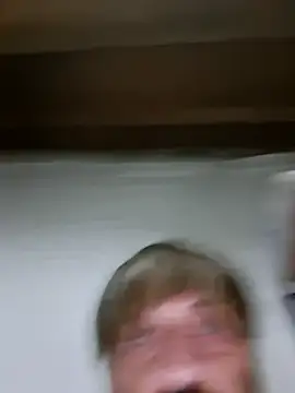 Snapshot of N8daMac chatting on September 16, 2025, 7:09 am N8daMac online show from September 16, 2025, 7:09 am