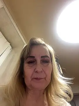 Snapshot of Irina2909@xh chatting on February 16, 2025, 8:00 pm Irina2909xh online show from February 16, 2025, 8:00 pm