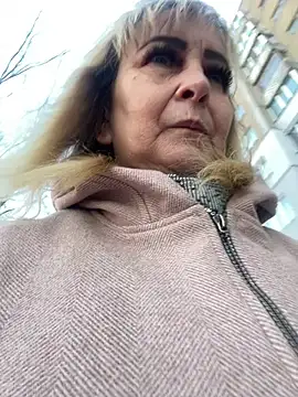 Snapshot of Irina2909@xh chatting on February 28, 2025, 1:47 pm Irina2909xh online show from February 28, 2025, 1:47 pm