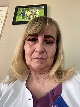 Snapshot of Irina2909@xh chatting on March 21, 2025, 12:17 pm Irina2909xh online show from March 21, 2025, 12:17 pm