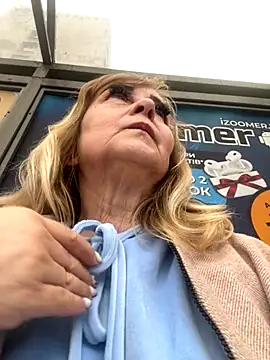 Irina2909xh online show from October 24, 2025, 1:40 pm