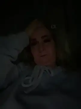 Irina2909xh online show from January 9, 2026, 5:04 pm