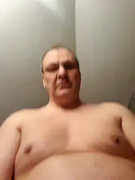 Snapshot of markoh70 chatting on February 18, 2025, 5:10 pm markoh70 online show from February 18, 2025, 5:10 pm