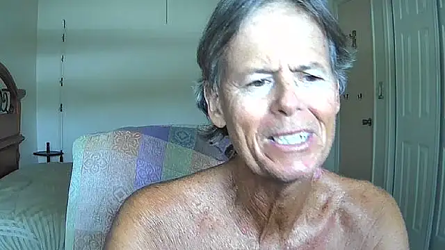 Snapshot of nakeedcowboi65 chatting on May 11, 2026, 7:22 pm nakeedcowboi65 online show from May 11, 2026, 7:22 pm