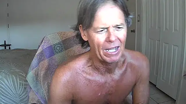 Snapshot of nakeedcowboi65 chatting on May 16, 2026, 12:07 am nakeedcowboi65 online show from May 16, 2026, 12:07 am