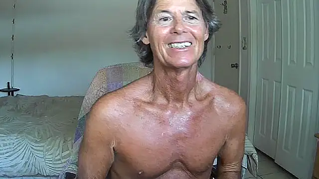 Snapshot of nakeedcowboi65 chatting on May 26, 2026, 9:44 pm nakeedcowboi65 online show from May 26, 2026, 9:44 pm