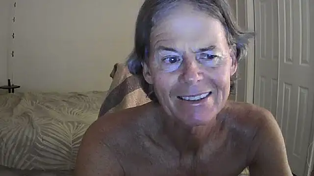 Snapshot of nakeedcowboi65 chatting on June 1, 2026, 7:32 am nakeedcowboi65 online show from June 1, 2026, 7:32 am