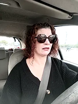 jennylovence online show from November 20, 2025, 12:27 pm