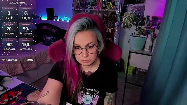 Snapshot of ChloeKohaku chatting on February 11, 2025, 9:42 am ChloeKohaku online show from February 11, 2025, 9:42 am