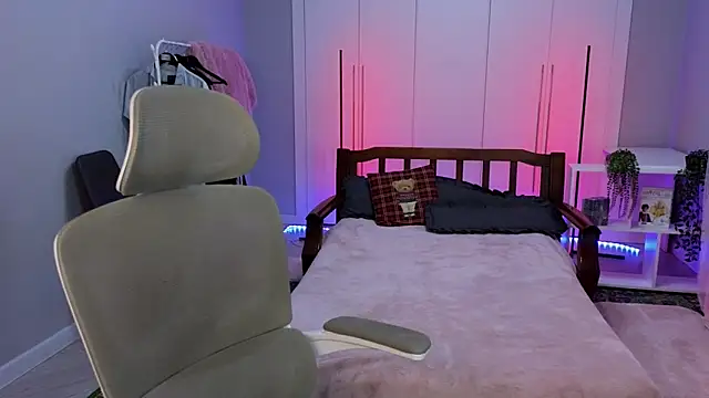 Snapshot of arlekincrop chatting on December 4, 2025, 3:05 am arlekincrop online show from December 4, 2025, 3:05 am