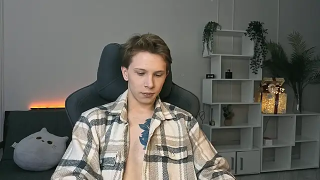 Snapshot of arlekincrop chatting on January 15, 2026, 4:44 pm arlekincrop online show from January 15, 2026, 4:44 pm