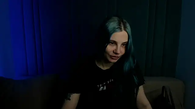 JuliaBusty online show from January 8, 2026, 4:15 am