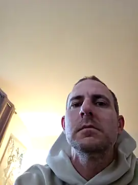 verylargecock online show from November 25, 2025, 10:04 am