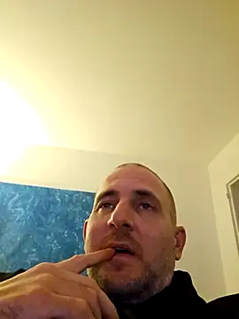 verylargecock online show from December 2, 2025, 7:42 pm