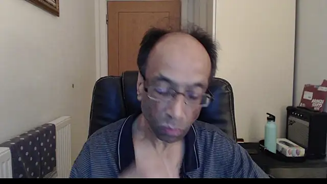 Snapshot of rauncher1 chatting on February 12, 2026, 11:55 pm rauncher1 online show from February 12, 2026, 11:55 pm