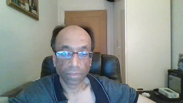 Snapshot of rauncher1 chatting on February 21, 2026, 1:39 am rauncher1 online show from February 21, 2026, 1:39 am