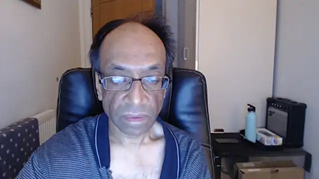 Snapshot of rauncher1 chatting on February 28, 2026, 9:21 am rauncher1 online show from February 28, 2026, 9:21 am