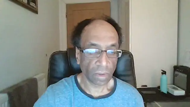 rauncher1 online show from April 3, 2026, 9:18 am