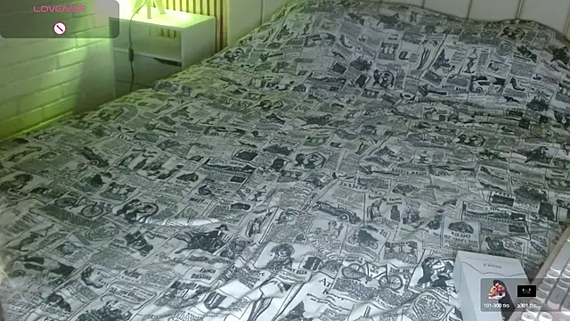 Snapshot of bella_savati chatting on February 26, 2025, 11:37 pm bella savati online show from February 26, 2025, 11:37 pm