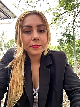 Snapshot of Brittanyrosexx chatting on October 2, 2025, 1:18 pm Brittanyrosexx online show from October 2, 2025, 1:18 pm