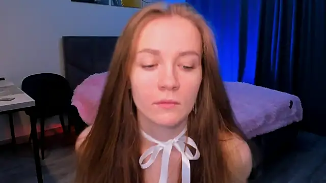 Snapshot of SweetMilkis chatting on December 8, 2024, 8:41 am SweetMilkis online show from December 8, 2024, 8:41 am