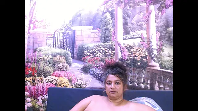 Snapshot of indianstar75 chatting on February 25, 2025, 7:14 pm indianstar75 online show from February 25, 2025, 7:14 pm