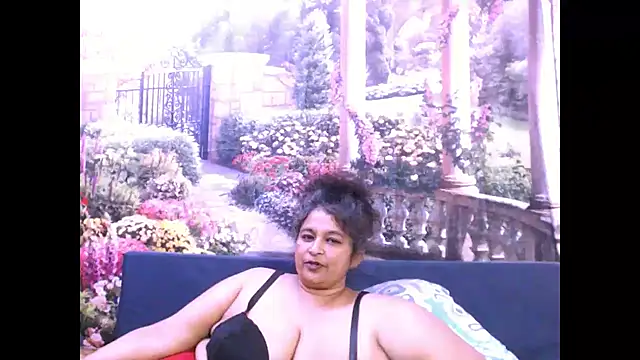 Snapshot of indianstar75 chatting on February 27, 2025, 8:53 pm indianstar75 online show from February 27, 2025, 8:53 pm