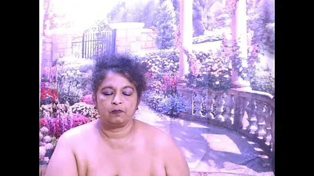 Snapshot of indianstar75 chatting on March 12, 2025, 9:45 pm indianstar75 online show from March 12, 2025, 9:45 pm