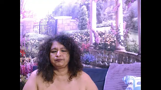 Snapshot of indianstar75 chatting on March 19, 2025, 5:39 pm indianstar75 online show from March 19, 2025, 5:39 pm