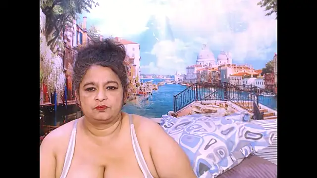 Snapshot of indianstar75 chatting on October 2, 2025, 6:48 pm indianstar75 online show from October 2, 2025, 6:48 pm