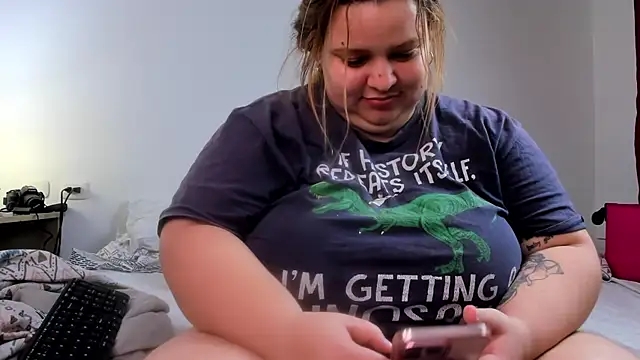 Snapshot of Blondylicious chatting on February 26, 2025, 3:21 am Blondylicious online show from February 26, 2025, 3:21 am