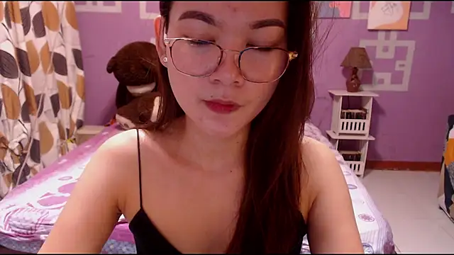 Snapshot of Sweety_Aria chatting on November 9, 2025, 7:17 am Sweety Aria online show from November 9, 2025, 7:17 am