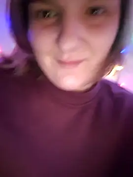 Cutegirlforyou online show from December 15, 2025, 6:34 pm