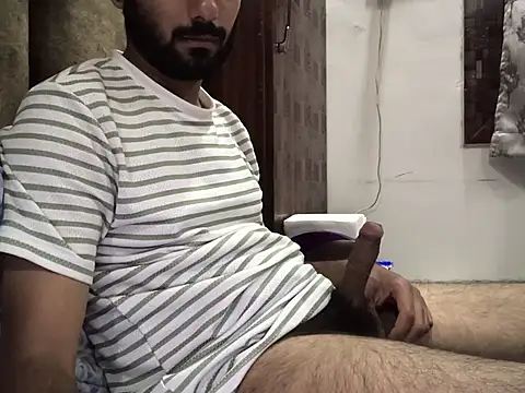 Snapshot of brownie_cake_cb chatting on April 23, 2026, 3:58 pm brownie cake cb online show from April 23, 2026, 3:58 pm
