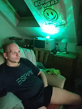 hardcap online show from November 2, 2025, 5:37 pm