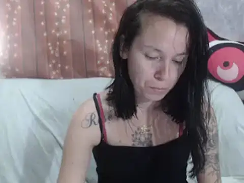 Snapshot of Venusluxodomme chatting on January 31, 2026, 8:40 pm Venusluxodomme online show from January 31, 2026, 8:40 pm